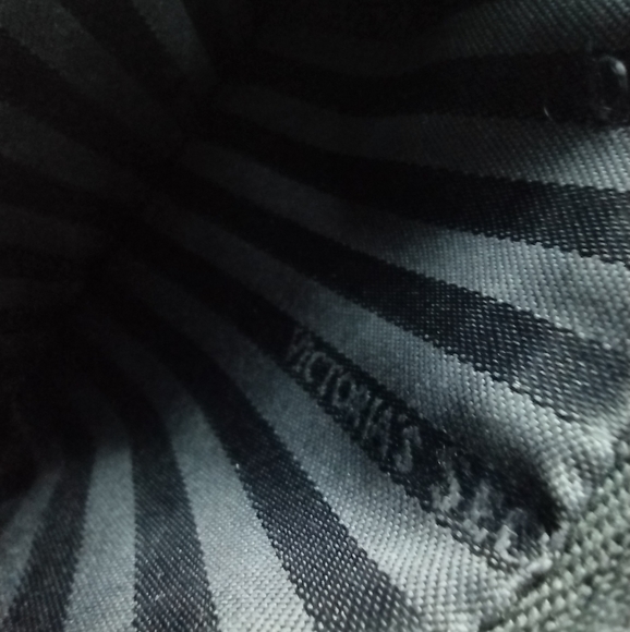 Victoria Secret VS Exotic Python Tech Wristlet Wallet Pink - Picture 6 of 10